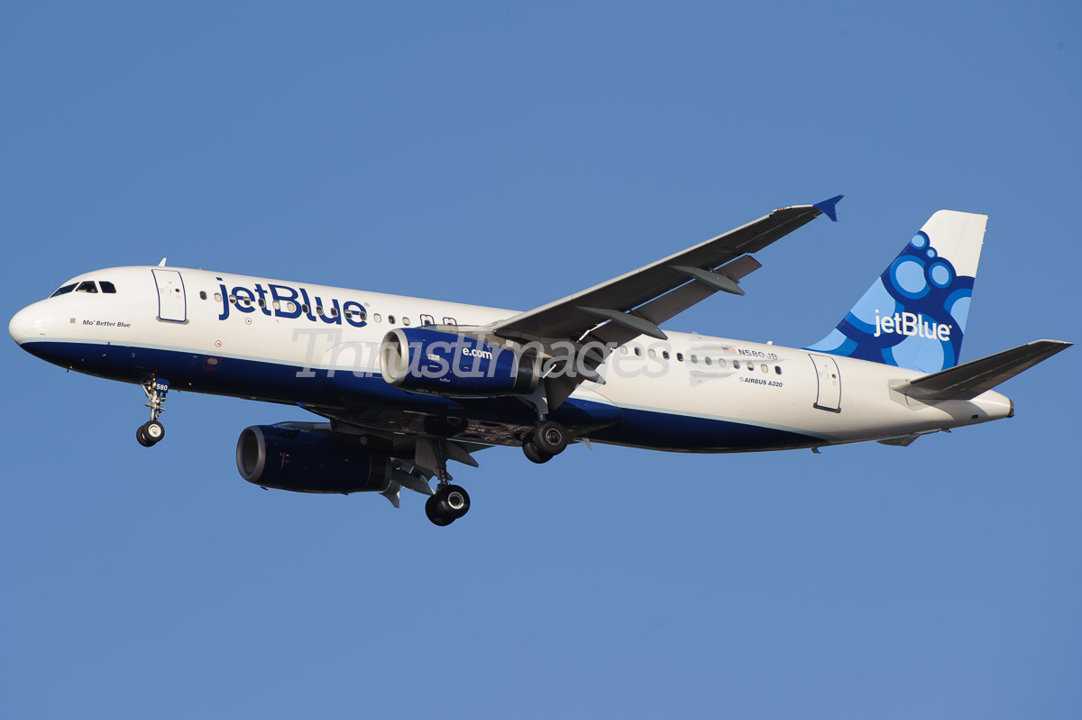 Airbus A320-232 N580JB / 580 (cn 2136)